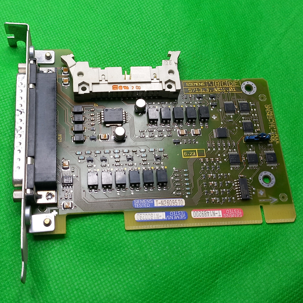 Full zoomed out view of Sinumerik 840di  
MCI-Board-Extension Internal 
6FC5222-0AA00-0AA1 Version A
GWE-570038925000
 Siemens 571313.3001.01 A 