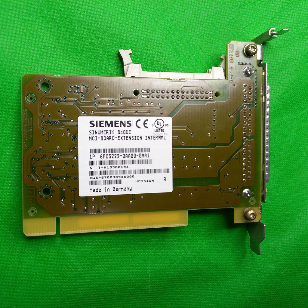 Main Sticker at the Reaar of PCB MCI-Board-Extension Internal 
6FC5222-0AA00-0AA1 Version A
GWE-570038925000