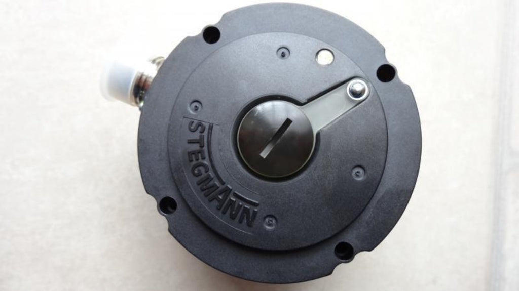 Stegmann SCM70-HYA0-K01, 1034060, SCM70HYA0K01 SINCOS Multi Turn Hiperface Encoder