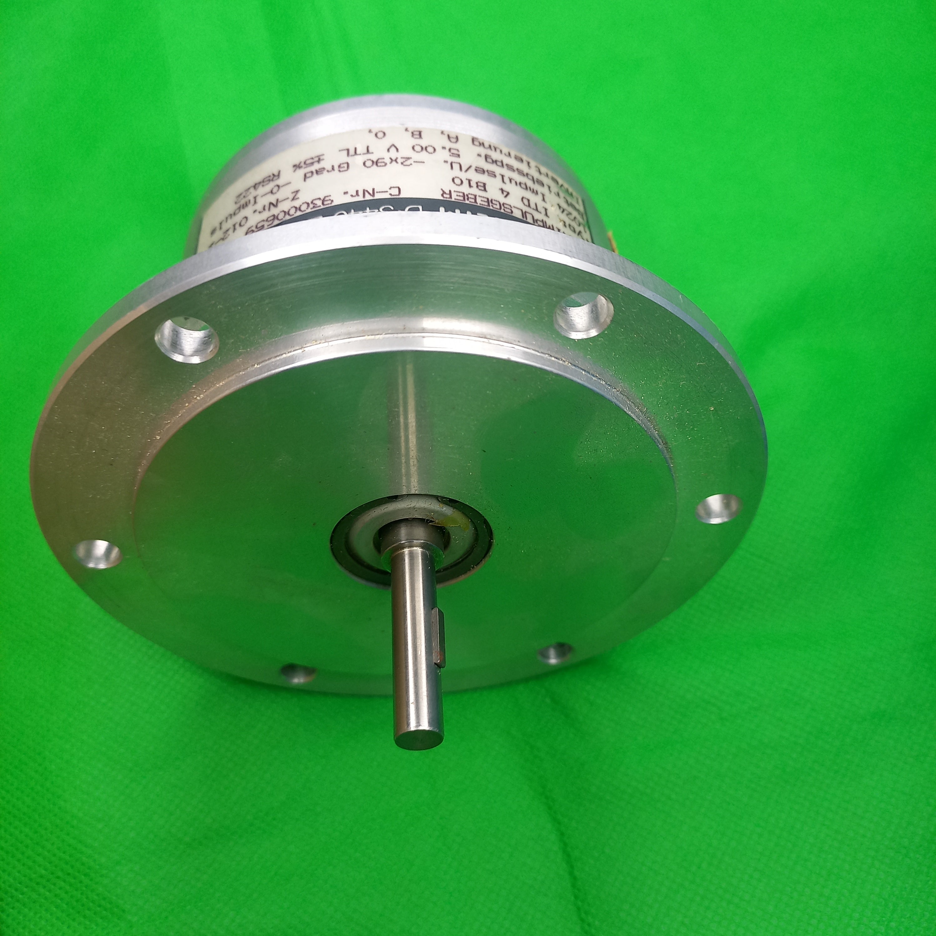 Thalheim  ITD4B10 1024 EuroFlange shows its 7mm Shaft 