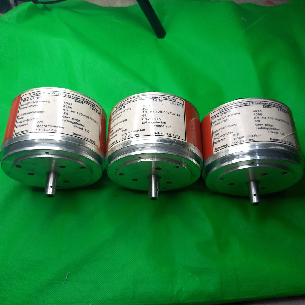 100-00273/185
TRUE ABSOLUTE ENCODER.. Without BATTERY.. Absolute/Multi Turn-4096x4096/11-27Vdc/Shafted=14x23.75/ 
Steps / Revolution=4096 Revolutions: 4096; GRAY-SSI
Location diameter: 100 PCD of holes:85 Encoder dia : 106
