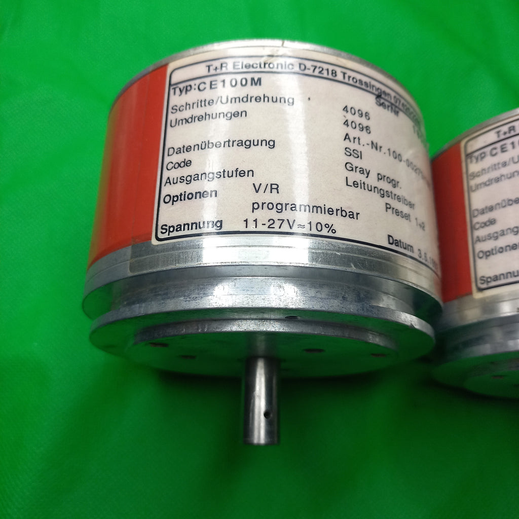 T+R Electronic CE-100-M ; CE-1OO-M ; CE 100M CE 1OOM CE100M CE1OOM 4096 Umdrehungen Drehgeber Encoder
Art. Nr. 100-00273/185 
SSI / Gray programmable Option: VR preset 1+2 ; 11-27Volts
Absolute rotary programmable multi turn 
100 mm dia. encoder
24 bit (4096 steps x 4096 rev) resolution