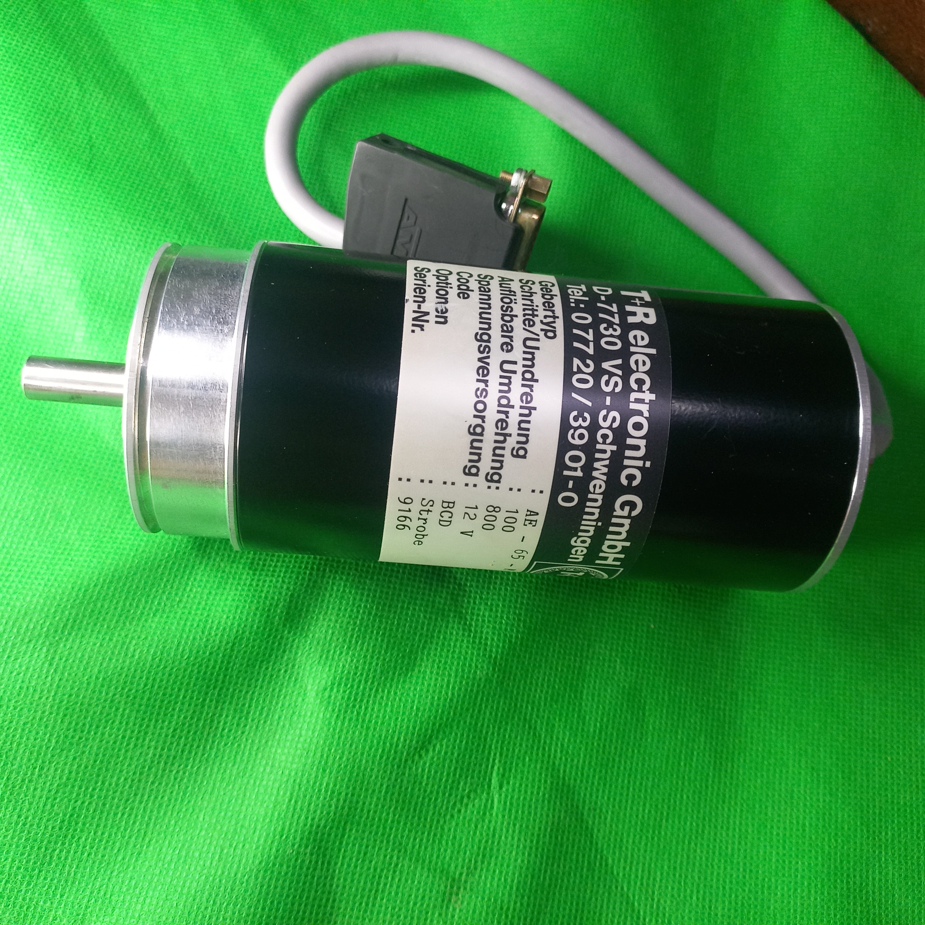TR Electronic MultiTurn Encoder, AE65M | 100 step per rev, Rev=800 | Parallel BCD