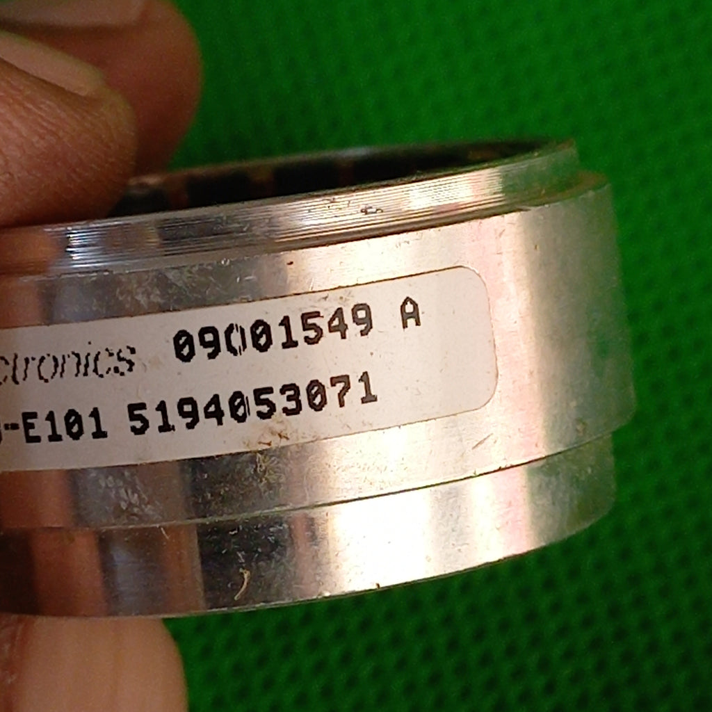 Tyco V23401-S1401-C610, 1-1414305-0
07314312 B
V23401 Resolvers
TE Connectivity's resolvers provide a complete range of general market solutions for a wide variety of applications
