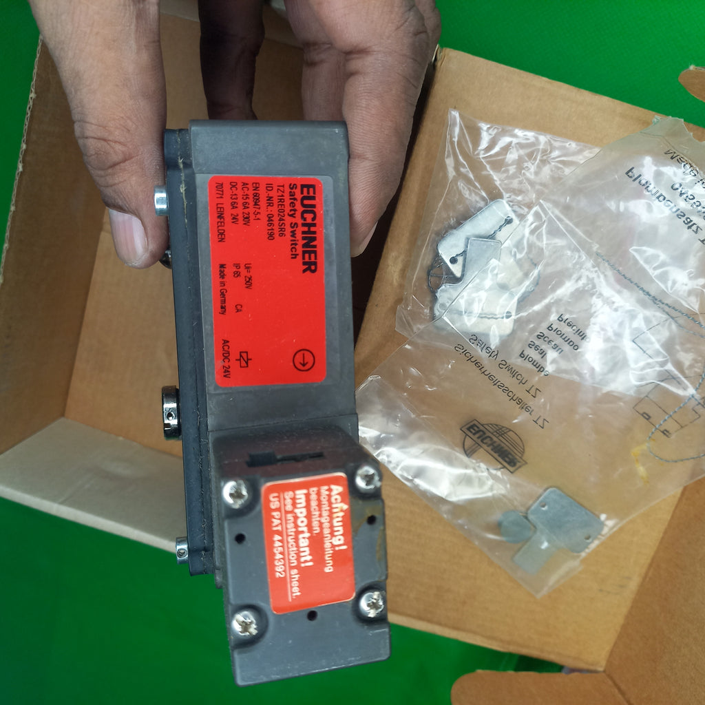 Specification sticker view of TZ1RE024SR6 (Orderno.046190