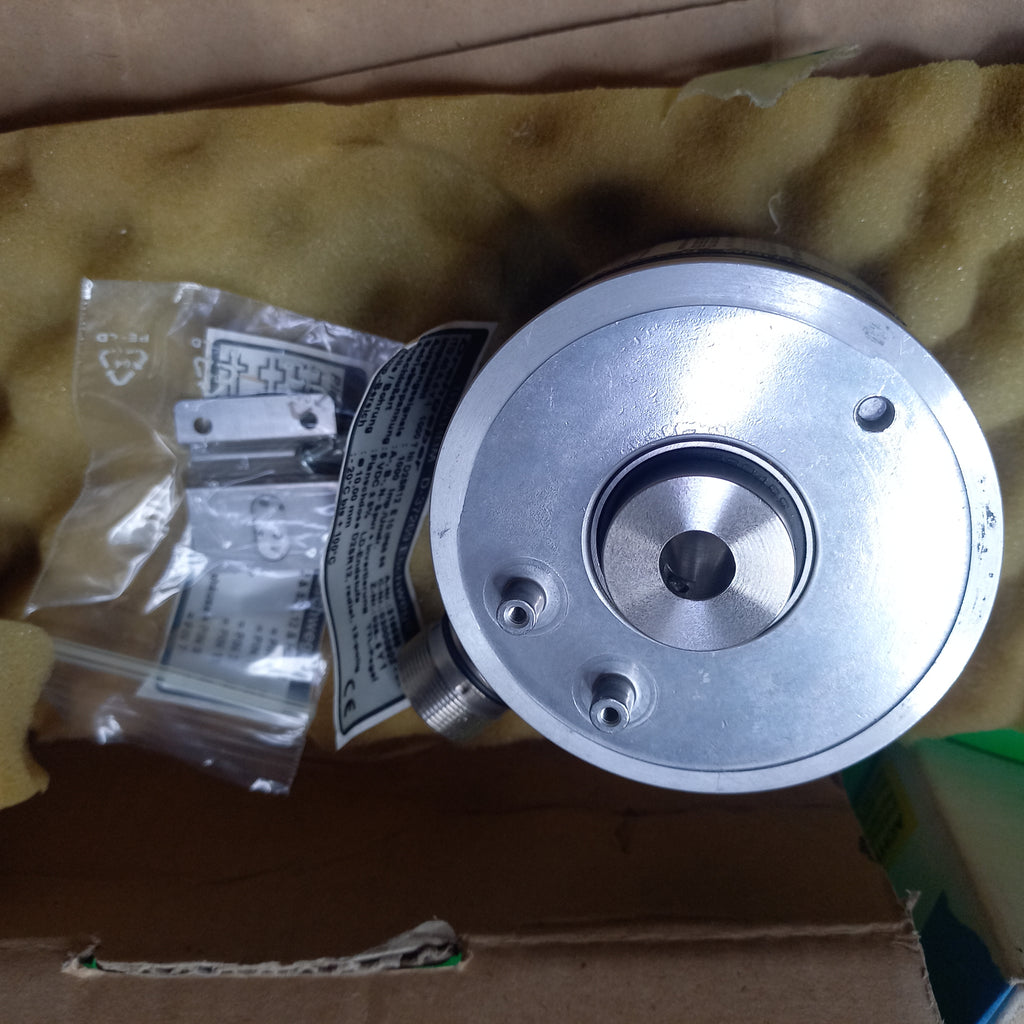 Baumer  ITD40A4 Y 1 1000 ITD40A4Y11000TNID2SR12E10IP66 1000 Pulse 5 VDC / TTL level, linedriver