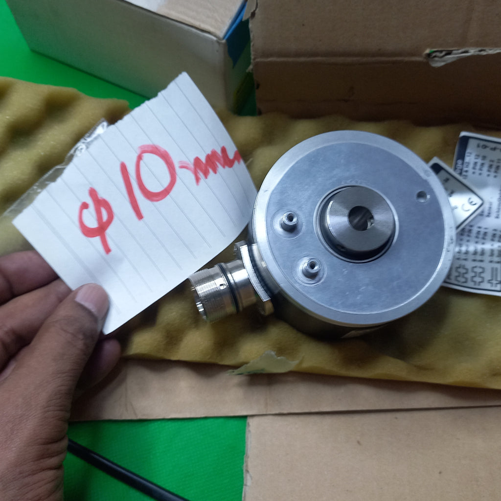 Baumer  ITD40A4 Y 1 1000 ITD40A4Y11000TNID2SR12E10IP66 1000 Pulse 5 VDC / TTL level, linedriver