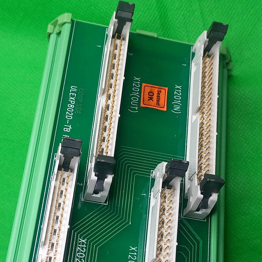 Special module for MCP wiring , Use Additional available IOs from MCP 802d Siemens, input output wiring module ULEXP802D-TB Sinumerik PP72/48 Wiring Module Ribbon Cable to Terminal Module