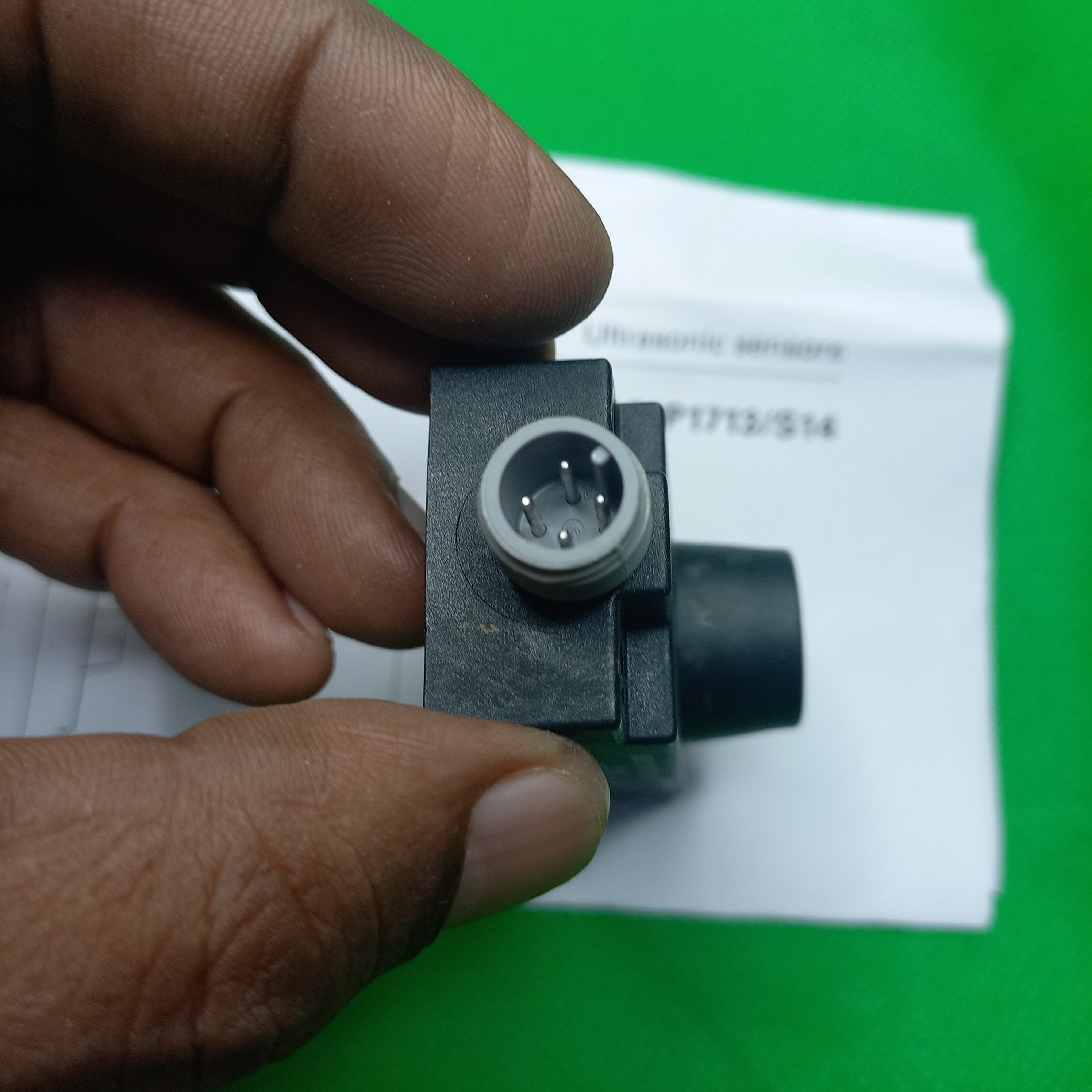 Connector on Ultrasonic UNDK30P1713S14 | 10118626  