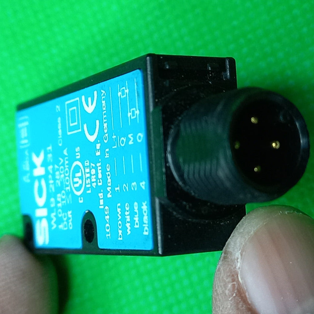 Connector view 4 Pins M12, WL 9-2 Photoelectric Reflex Switch, Standard, Teach-In | WL9-2P431 | WL 9-2P431,  , 1 018 287