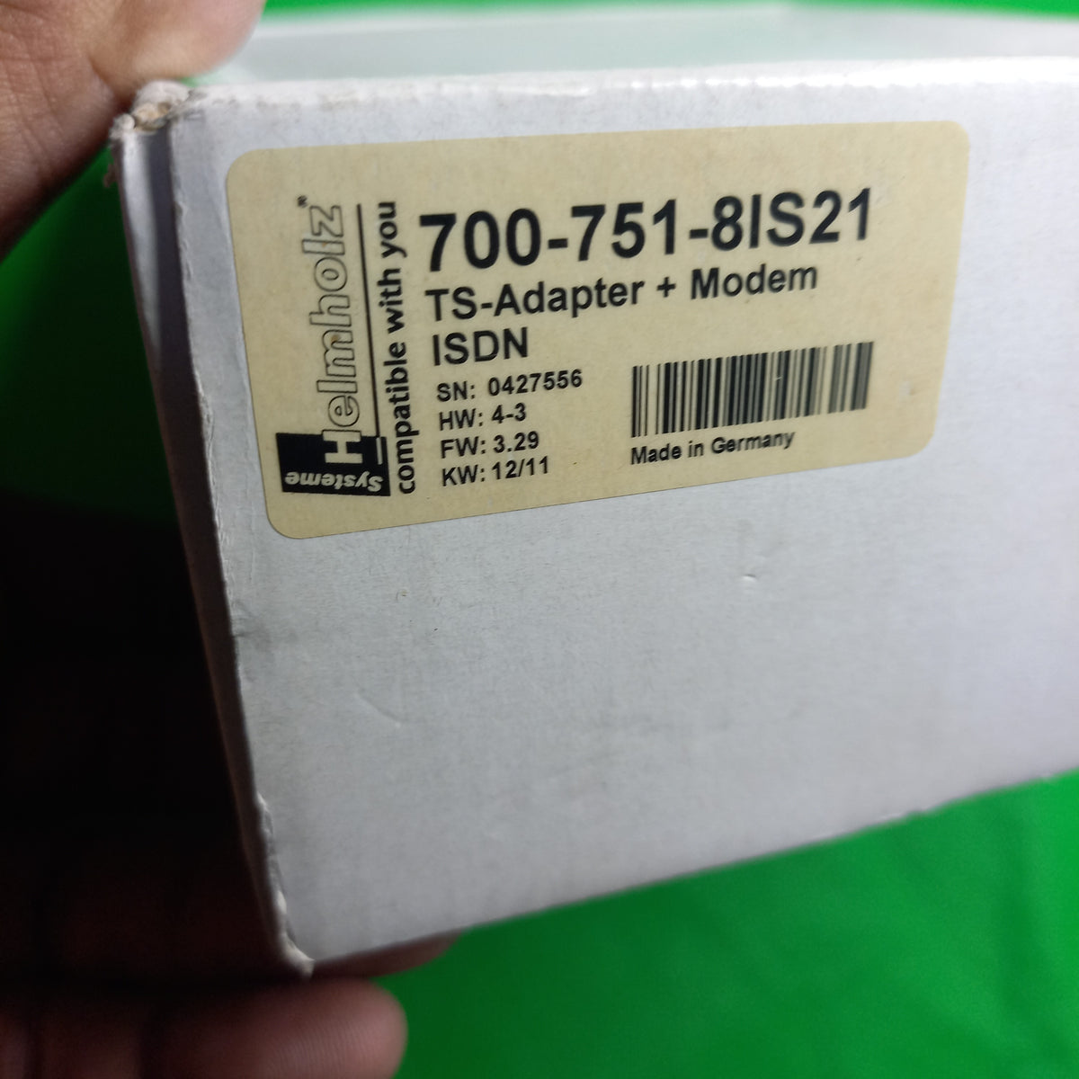 specication sticker on the box 700-751-8IS21, SSW7-TS with modem ISDN