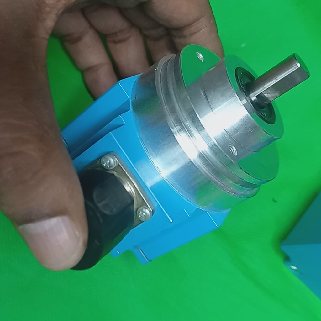 SICK SRS50-HWA0-K01 | 1034192 | HIPERFACE, 1024PPR, BINARY, 10MM shaft, 7-12VDC