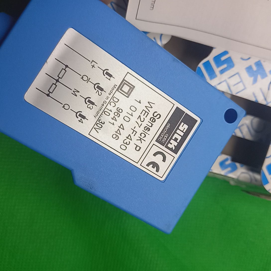 Video showing details of Sick Sensick P, 1 010 446,  WE27-F430, 1 010 446, 1010446, DC 10-30V Photosensor Redlight