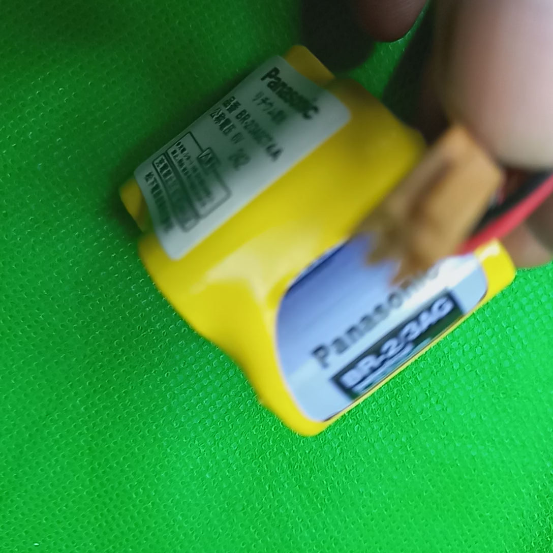 vIDEO UNBOXING OF PANASONIC BR-2/3AGCT4A 6V Battery A98L-0031-0025
