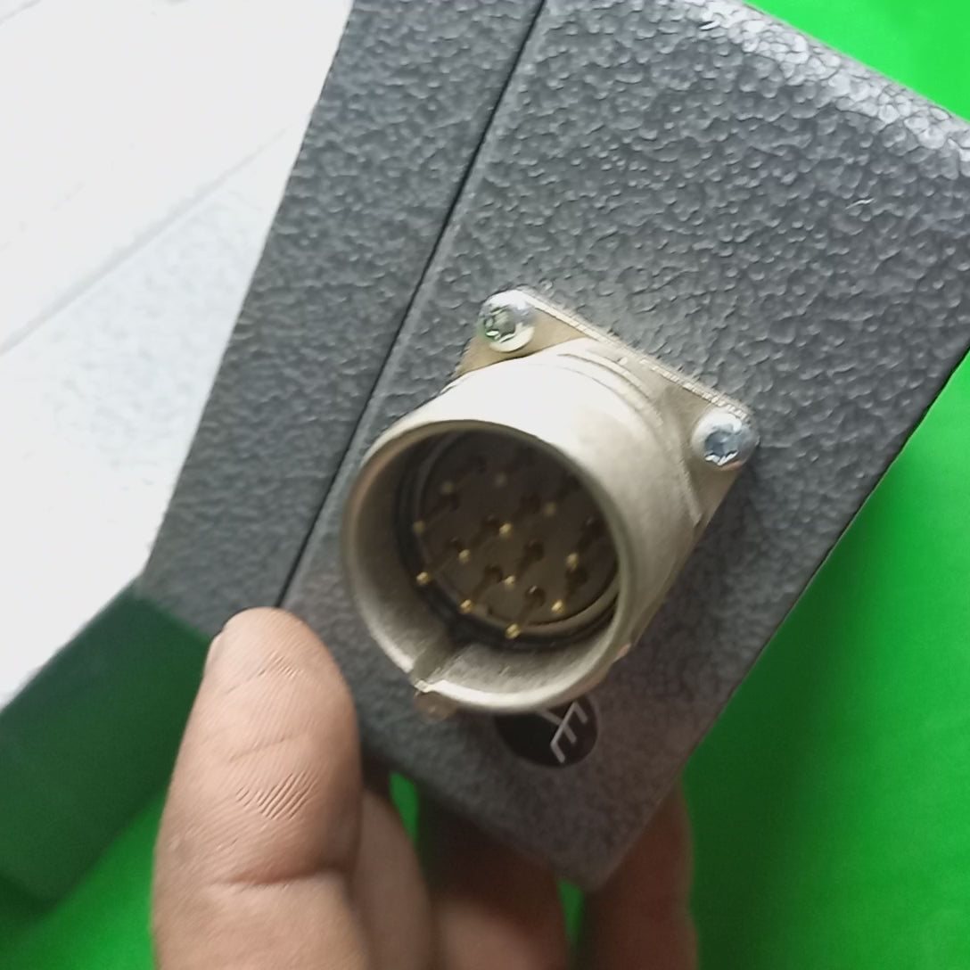 12 Pin connector on Heidenhain EXE 610C, id.Nr. 263 383-01, 9 Pin FeMale/ 12 Pin Male