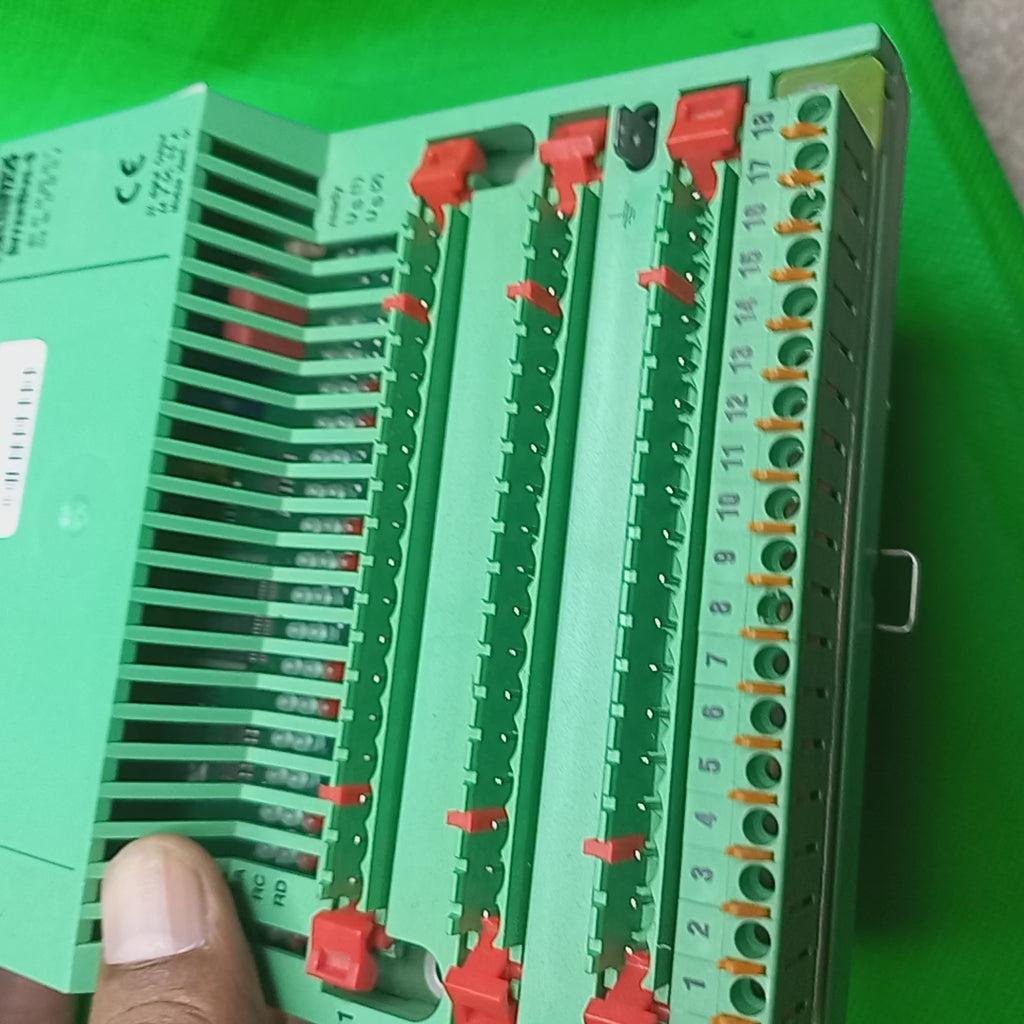 Video IBS RT 24 DO 32-T - I/O module, Ord. No. 2752754
