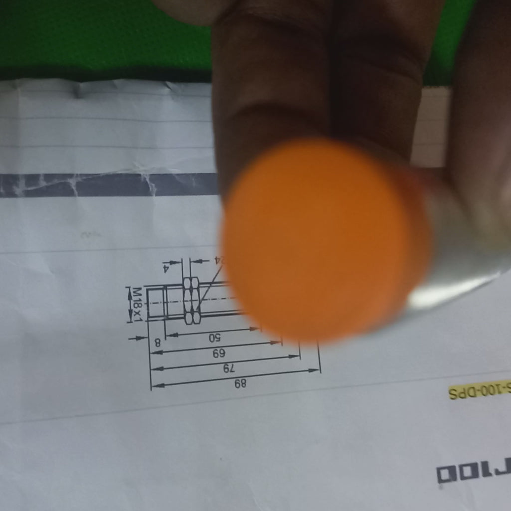 Video of IG5526, Inductive sensor -1G5526,&nbsp; 1GA3008-BPKG/US-104 , Electrical version =PNP , non-flush mountable, Switching distance [mm]=8, Electrical version=PNP