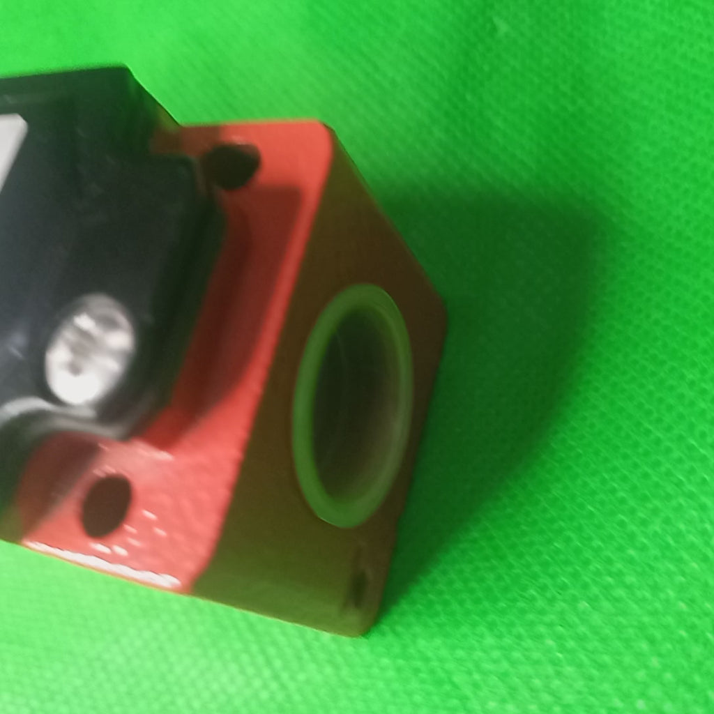 Video of Bernstein ENM2-SU1Z AHS-V  6087385014
Limit switch; NO + NC; 10A; max.400VAC; M20; IP65; 40x77.5x42mm