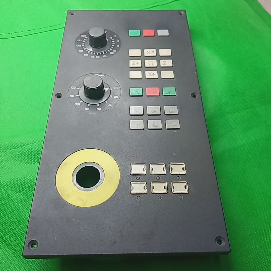 Video showing details of features on Siemens 6FC5603-0AD00-0AA2 MCP  