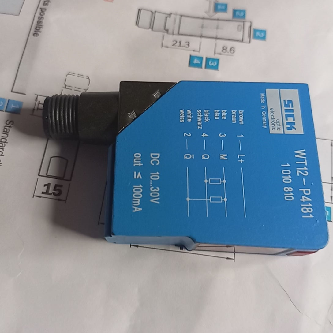 video of WT12-P4181, 1 010 810, Dc 10..30V, Photoelectric proximity sensor
Background suppression 
