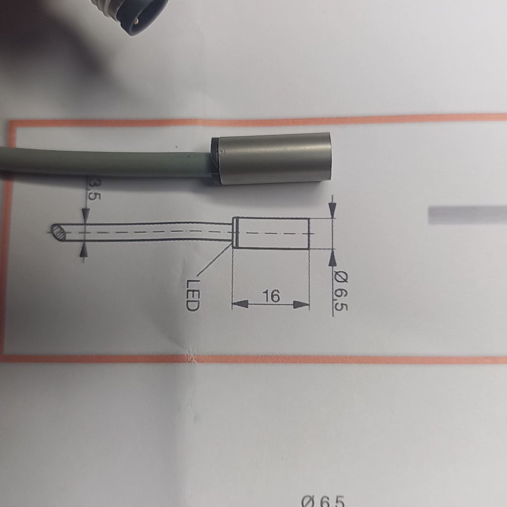 DW-AD-603-065 video contrinex 6.5mm dia 1.5mm sensing
