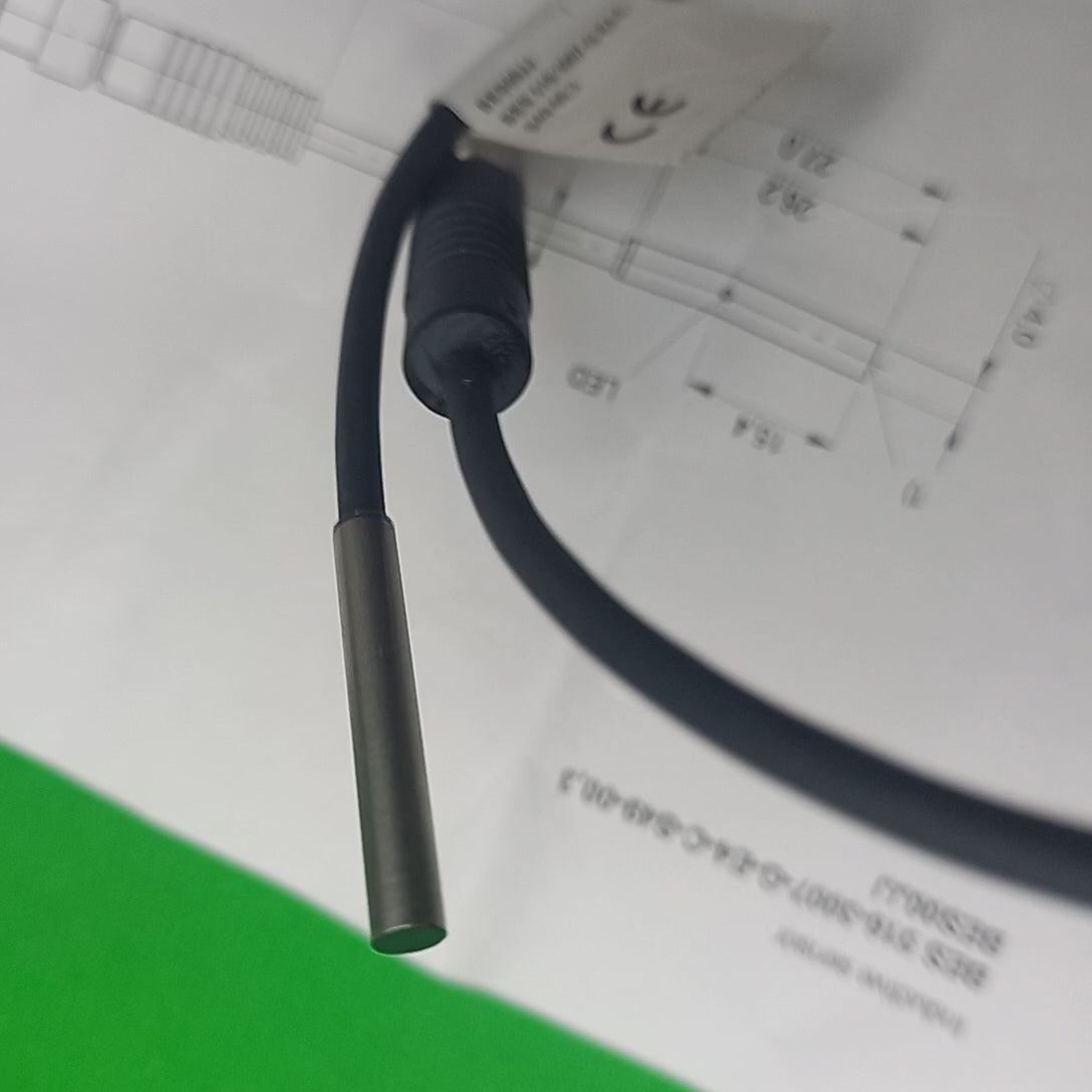 Feature Balluff BES00JJ, D4.0, flush, Sn=1.5mm, PNP, NO