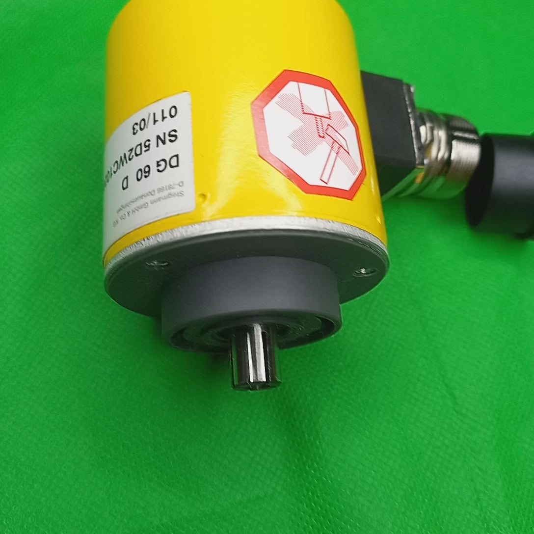 Video showing features of Stegmann DG 60 D  encoder - 2 PPR, M23, Clamping Shaft
