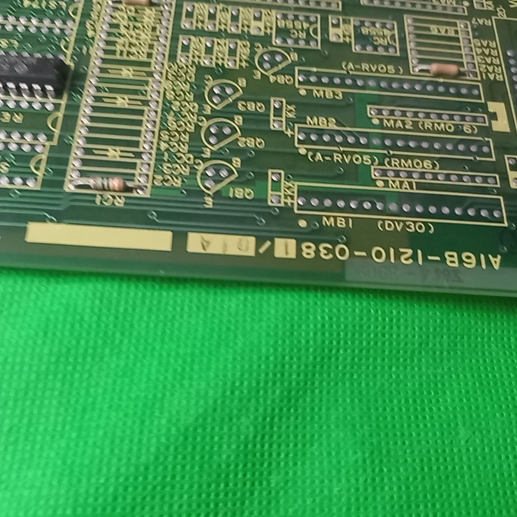 Video of unboxing of FANUC ADD MEMORY BOARD A16B-1210-0381, Additional memory board for Fanuc system 10 and 12 control