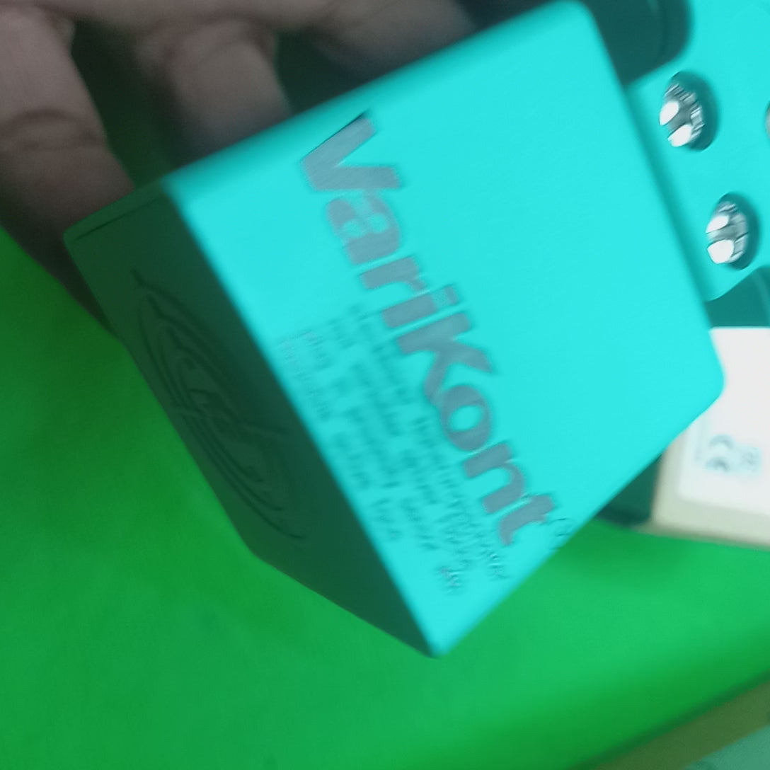 Video unboxing Pepperl+Fuchs NJ30+U1+A2; 084519; Non Flush, SN=30mm, PNP,Antivalent,10 ... 60 V
