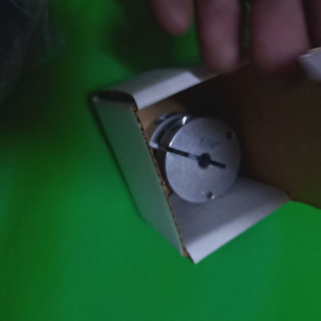 Video shows Encoder shaft 1/4", Ballscrew 1/4" coupling C016P 0.25"x0.25" CO16P ZeroMax Single Disc Control Flex Couplings