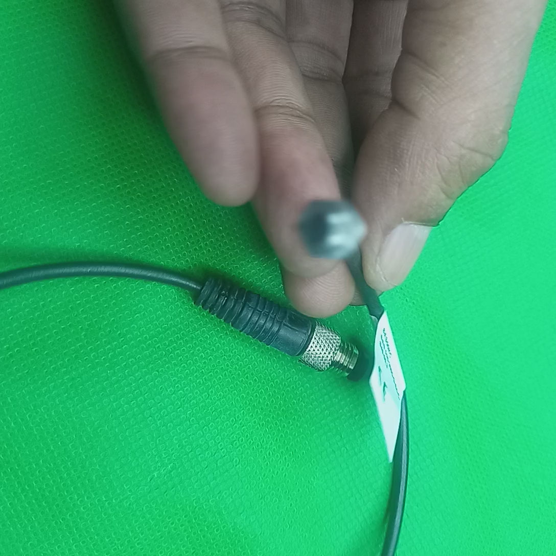 Video Cylindrical miniature BES00HC BES 516-3005-G-E4-C-S49-00,3 Range 1.5 mm, PNP (NO)