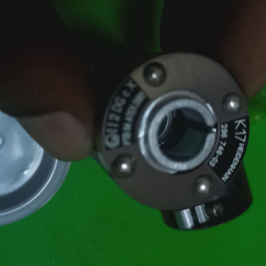 Video of K17 Heidenhain 296746-03_bore=10mmx10mm_(Overall_Dia-30mmx L=30mm)

