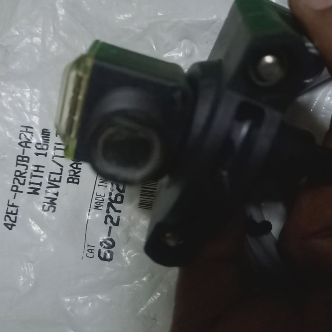 Feature video of 42EF-P2RJB-A2H, RightSight Photoelectric Sensor