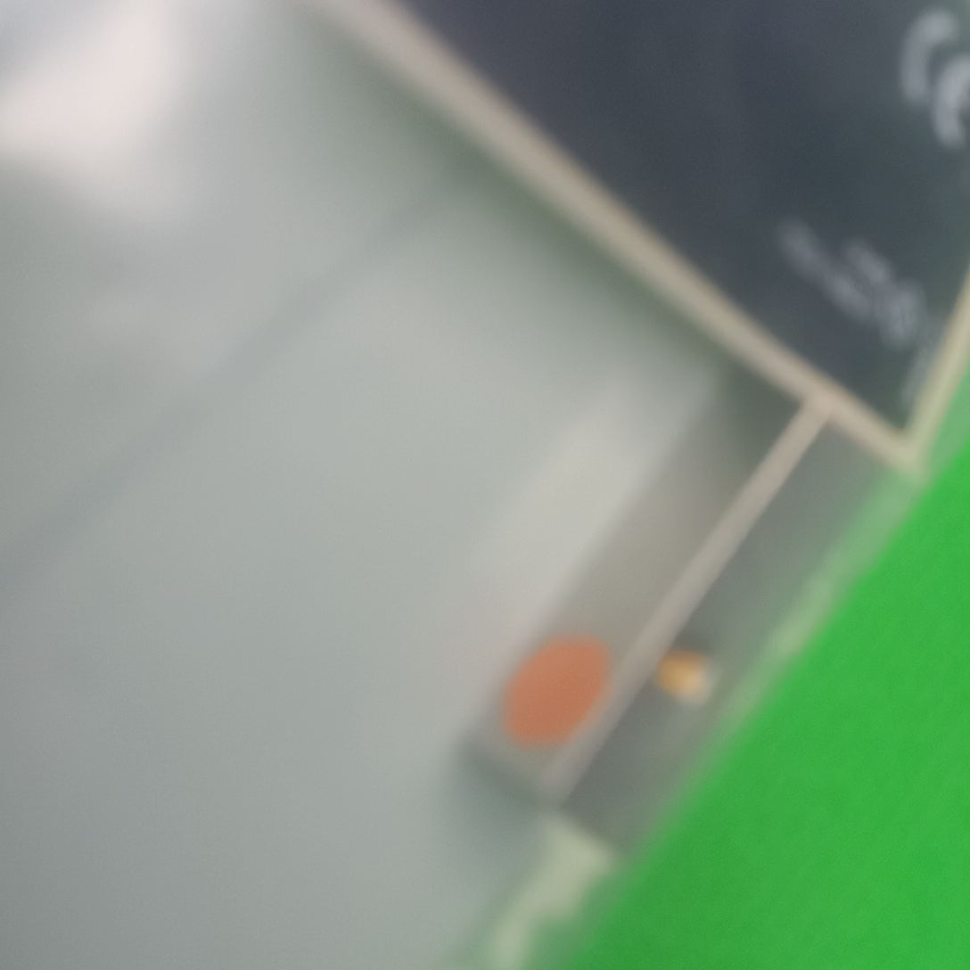 Video of rectangular inducive sensor 8x8mm 40mmlong IL5004 by IFM electronic GmbH