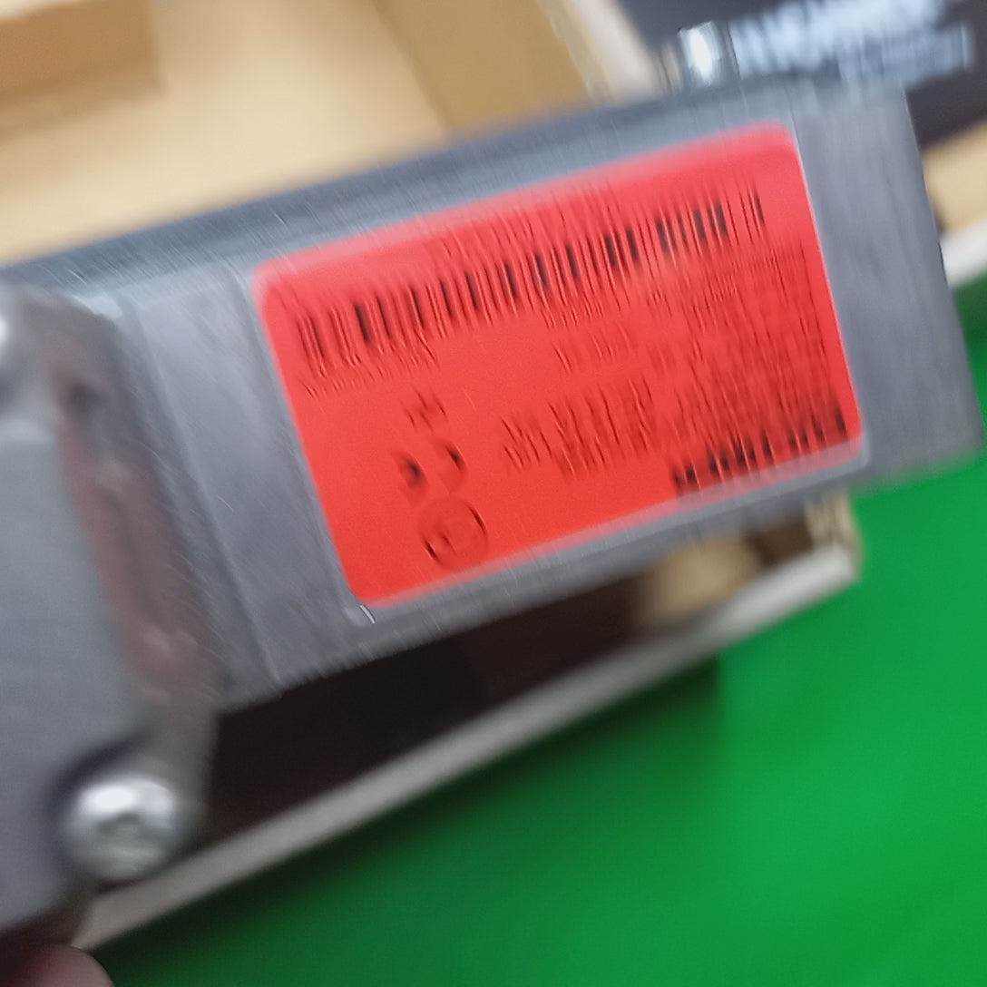 Euchner 085181 TZ2RE024RC18VAB-C1826 Safety switch  video of unboxing shows all features box conents and specifiation details 