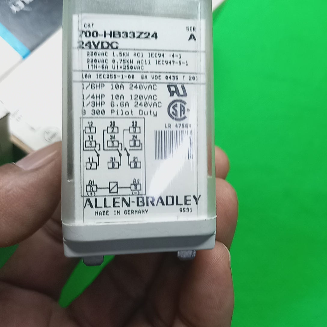 AllenBradley700-HB33Z24 Ser. A Relay made in Germany Ready stock video unboxing 