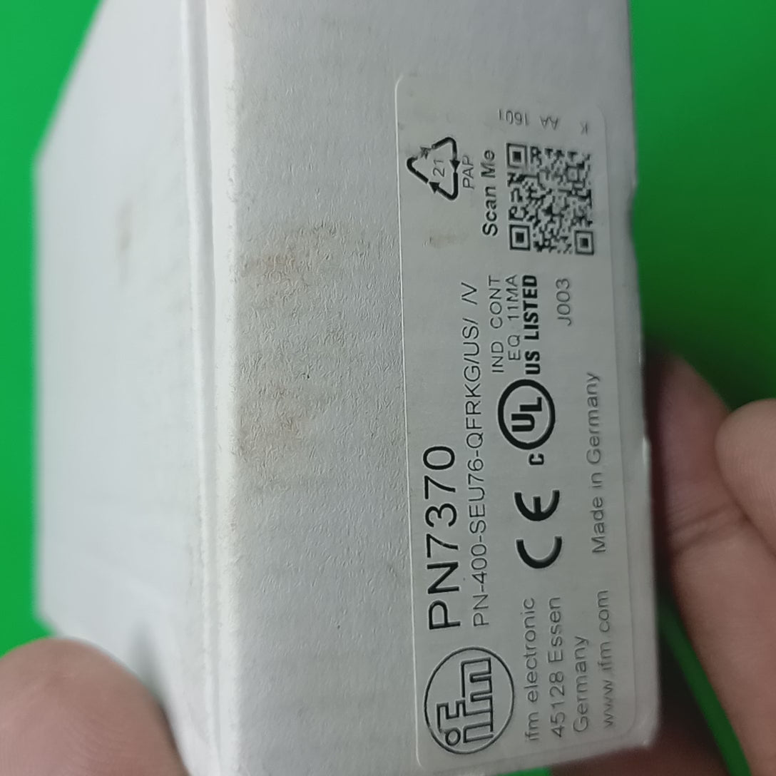 Video unboxing of PN7370 IFM  box contents and techncial specifications
