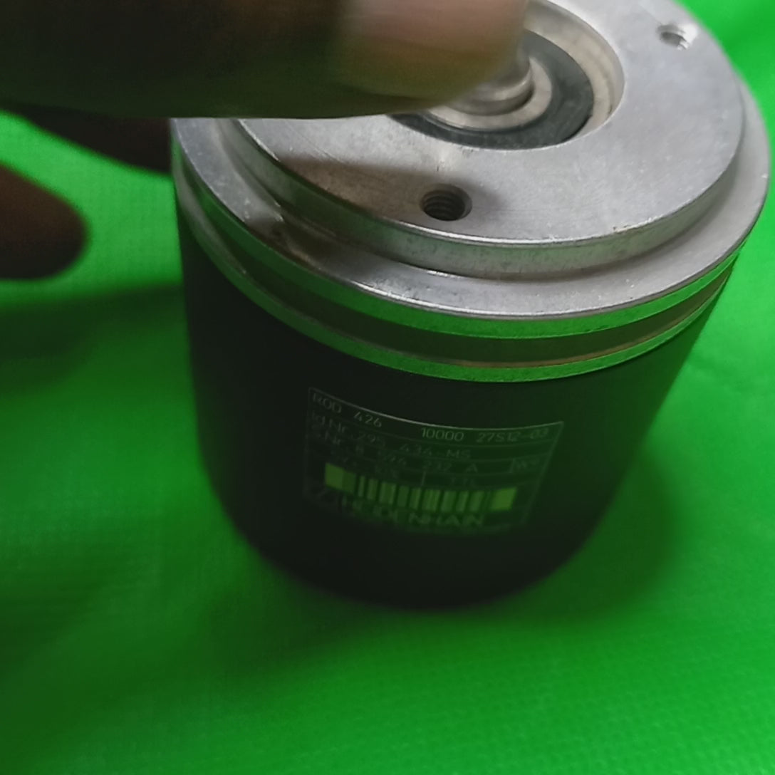 Heidenhain ROD426 10000 27S12-03 ID.Nr. 295 434-MS M23 , 6mm Synchro Flange, 5v+-10% TTL