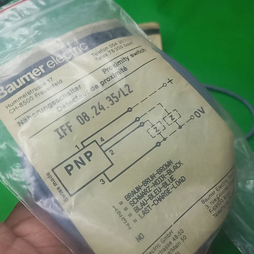 Video of specification sticker on Baumer IFF 08.24.35/L2