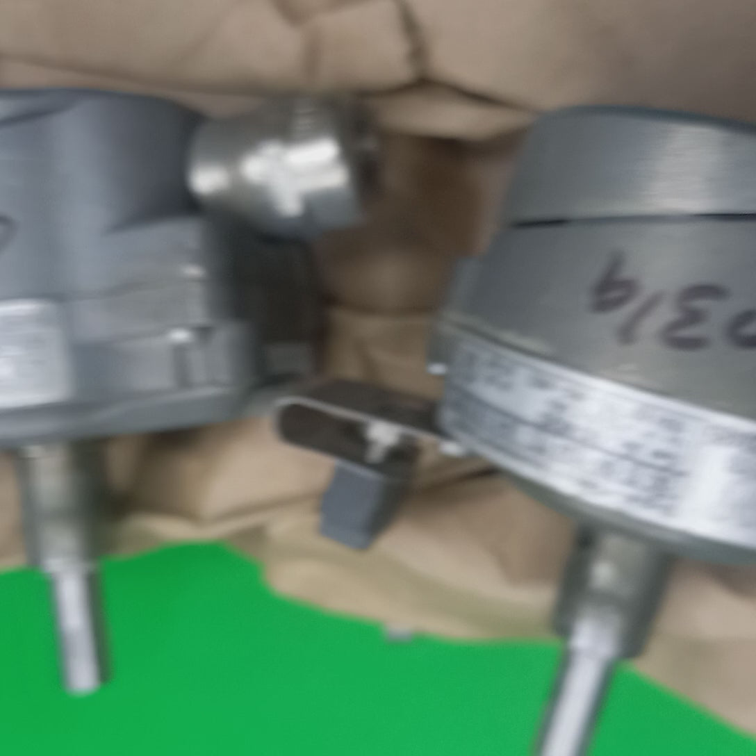 SEW Eurodrive incremental encoder
OG72 DN 1024 TTL ; ES1T 1852485
UB= 5VDC, 1024 TTL RS422