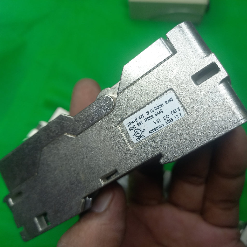 6GK1901-1FC00-0AA0, IE FC Outlet RJ45 for connecting IE FC cables and TP cords